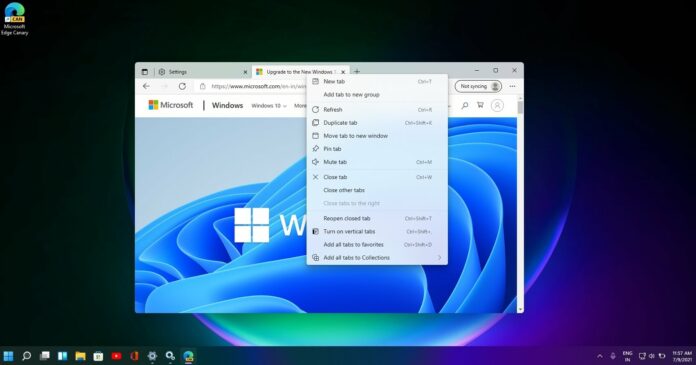 Microsoft Edge for Windows 11 with split screen