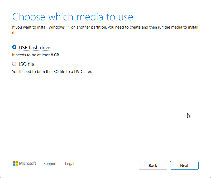 Choose which media to use screen in Media Creation Tool